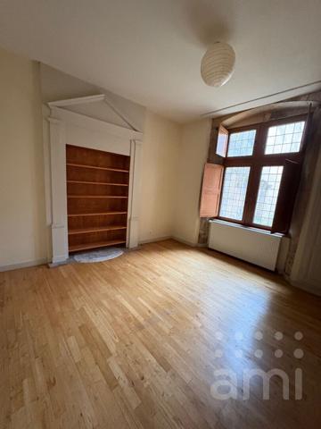 CENTRE VILLE - TYPE III AVEC TERRASSE INTERIEURE PRIVATIVE