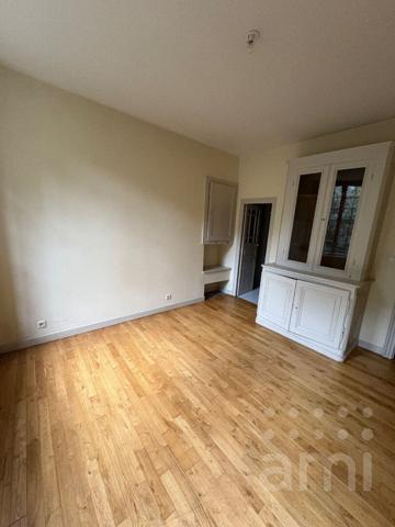 CENTRE VILLE - TYPE III AVEC TERRASSE INTERIEURE PRIVATIVE