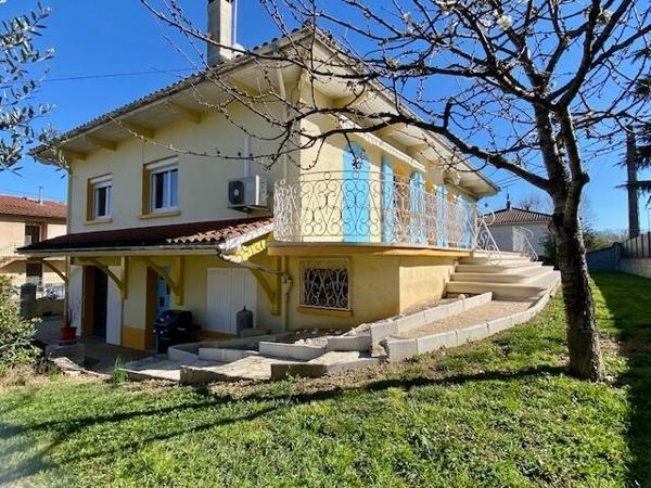 Fleurance / Maison cossue et lumineuse, idéale grande famille ou pour projet professionnel