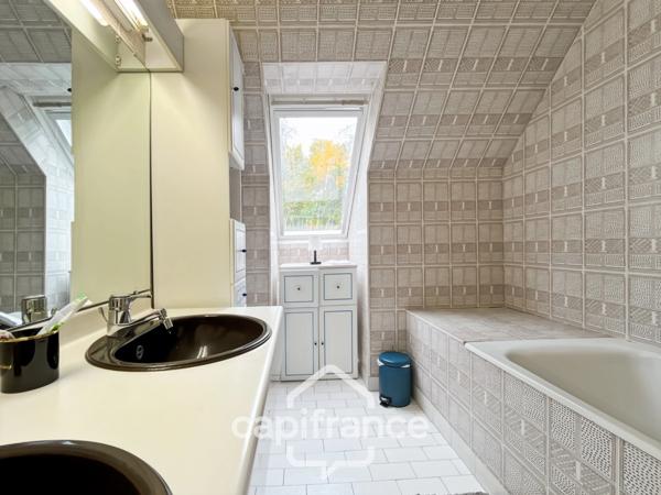 Maison familiale, à vendre, 7 pièces VILLECRESNES (94)