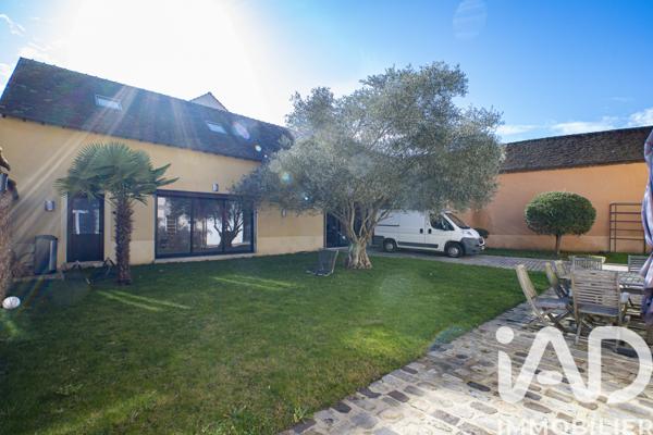 Maison à vendre 8 pièces 311 m² Oinville-sous-Auneau