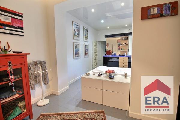 Maison Orange 6 pièce(s) 245 m2