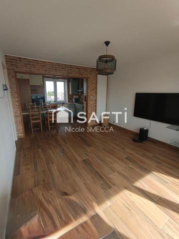 Appartement 4 pièces,2 chambres,balcon,parkings