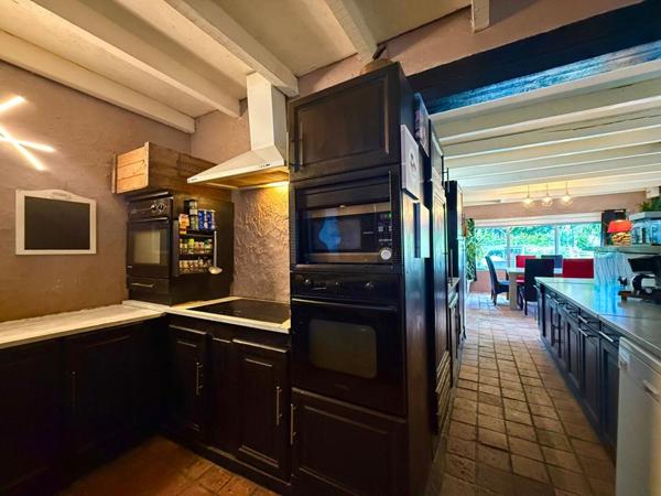 Maison Champigne 11 pièces 260 m2