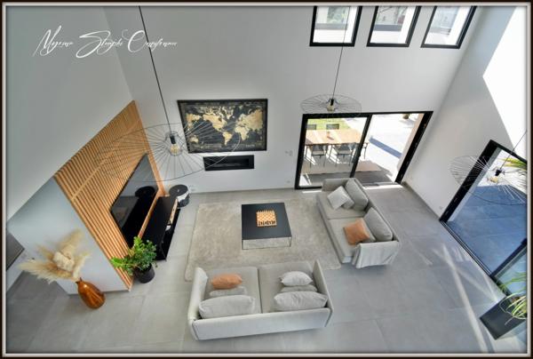 Propriété d'exception à vendre 8 pièces SOUSTONS (40) Villa de 290 m2 Annexe indépendante proche du lac