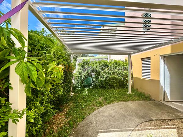 Vente Appartement54 m² - 2 Pièces - SAINTE ANNE (97180)