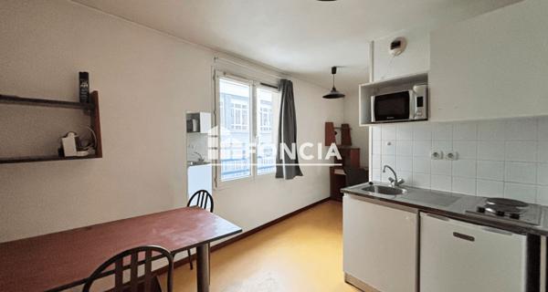 À vendre Studio 21 m² - Saint-étienne 42100