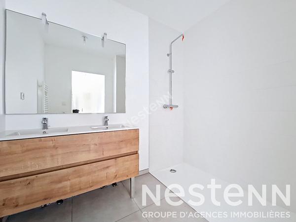 GENAS Hyper Centre - Attique NEUF en frais de notaire réduits - 3 pièces de 79.37m² avec large terrasse et vue dégagée