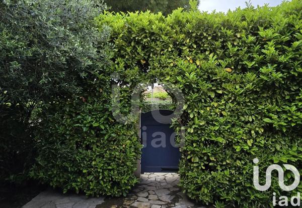 Maison traditionnelle 6 pièces de 177 m² à Manduel (30129)