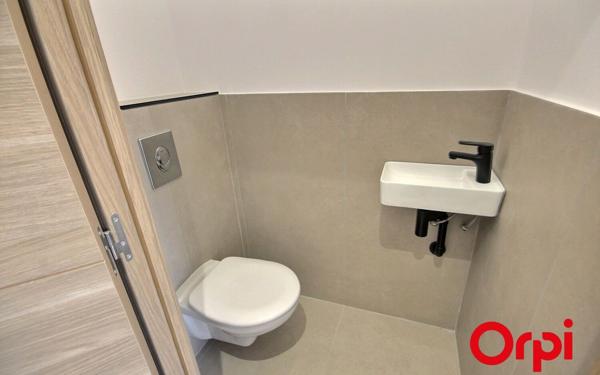 Appartement à vendre    2 pièces • 40 m2 Marseille 13