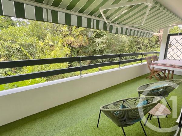 Appartement F3 à vendre  3 pièces - 64,21 m 2   ST JEAN DE LUZ  - 64