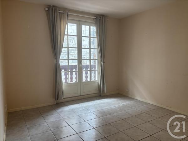 Appartement F3 à vendre  3 pièces - 64,21 m 2   ST JEAN DE LUZ  - 64