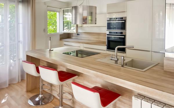 Appartement à vendre    3 pièces • 65 m2 Montrouge