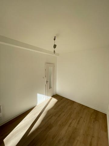 Rodez 2 pièce(s) 29.74 m2 avec parking et balcon