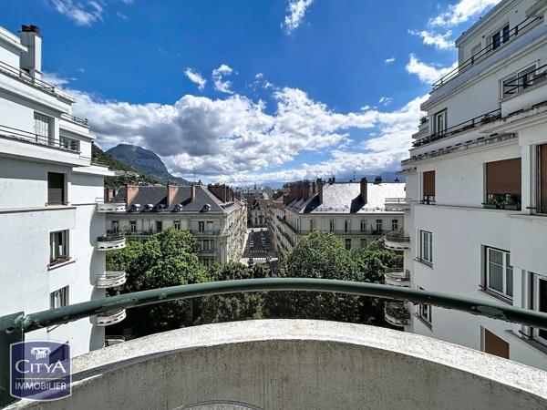 Appartement à vendre 2 pièces 52.61m² Grenoble (38000)