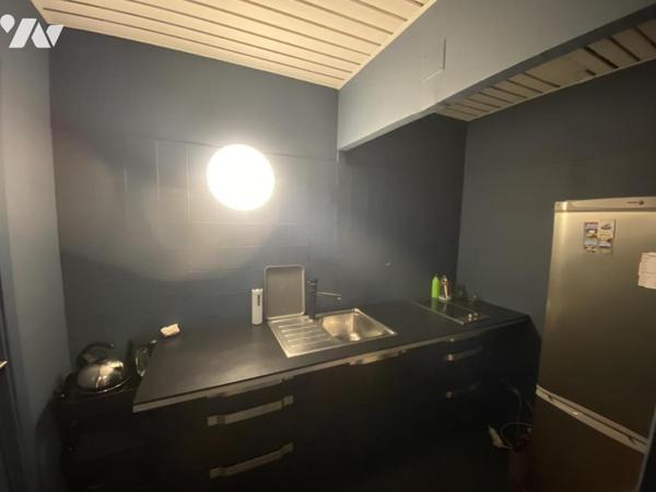 AVIGNON, emplacement exceptionnel pour des bureaux professionnels