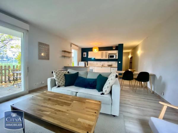 Appartement à louer 2 pièces 49m² Tours (37200)