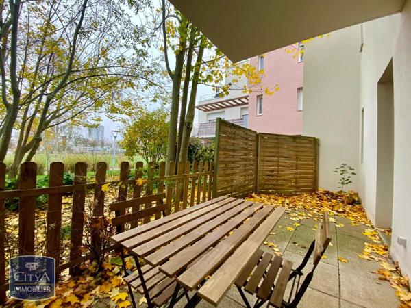 Appartement à louer 2 pièces 49m² Tours (37200)