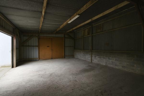 Bâtiment Derval 200 m2