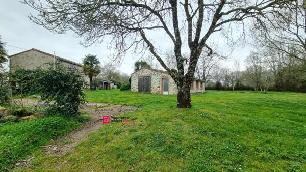 Maison 201 m², 4ch + bureau + T2, terrain 6800 m²