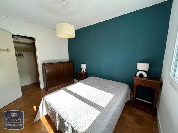 Appartement à louer 4 pièces 82.92m² Guéret (23000)
