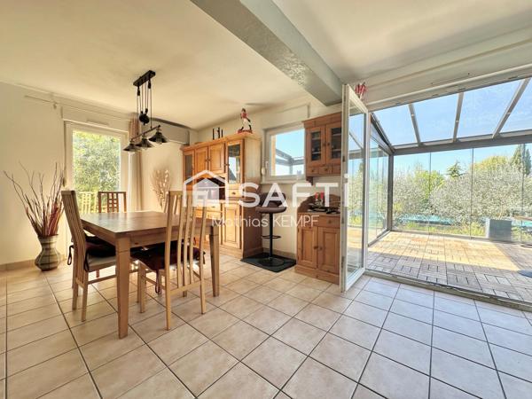 MAISON CONTEMPORAINE 140m² - 604m² TERRAIN PISCINE