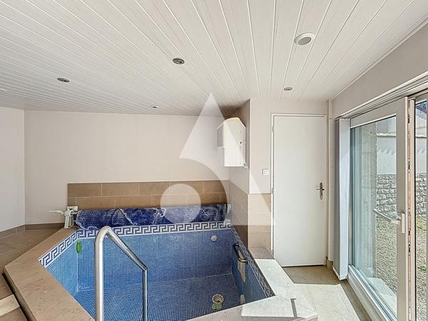 Maison 5 pièces 197.02 m2