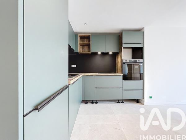 Appartement à vendre 3 pièces 72,41 m² Hyères