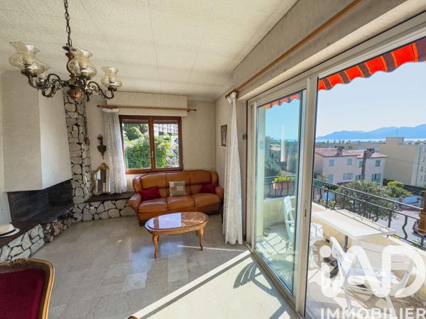 Appartement à vendre 5 pièces 93 m² Cannes