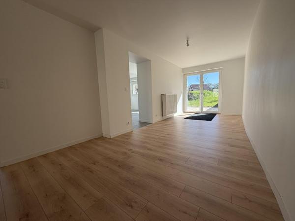 Vente / Maison et grand terrain