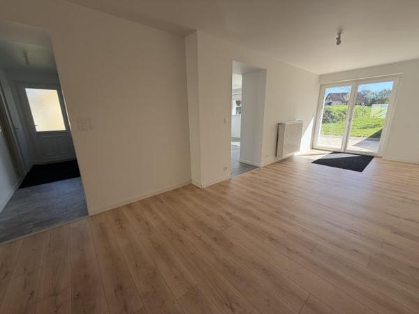 Vente / Maison et grand terrain