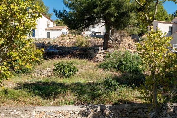 Terrain à bâtir avec sa vue dégagée alliant calme et qualité de vie