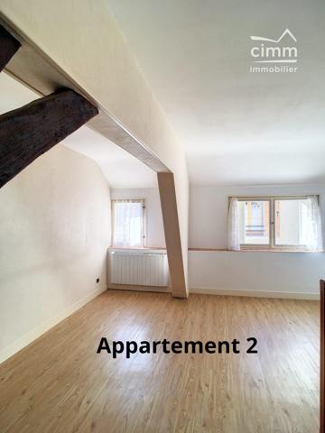Situé en plein centre historique de FERRIERES EN GATINAIS 45210,&nbsp;immeuble de rapport 4 appartements déjà loués.