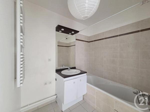 Appartement F3 à vendre  3 pièces - 62,16 m 2   ST OUEN L AUMONE  - 95