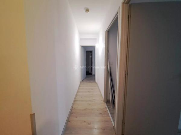 Location                                                      Appartement
                        
                     4 pièces                      103 m2                     à Carmaux