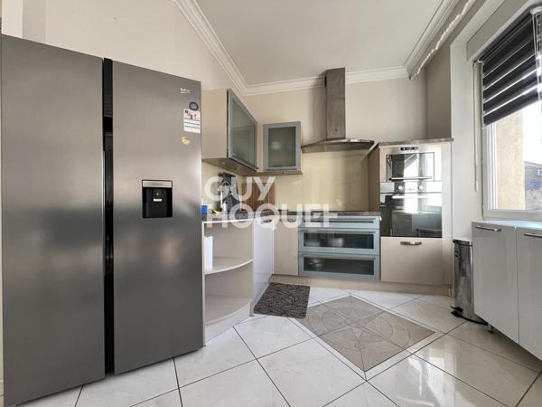 Appartement meublé à louer de 6 pièces de 150.39 m²