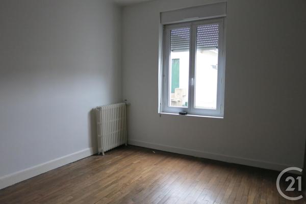 Immeuble à vendre  500 m2 MONTLUCON - 03