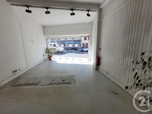 Immeuble à vendre  500 m2 MONTLUCON - 03