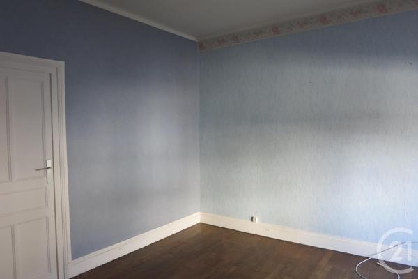 Immeuble à vendre  500 m2 MONTLUCON - 03