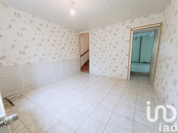 Maison de campagne 4 pièces de 132 m² à Voisey (52400)