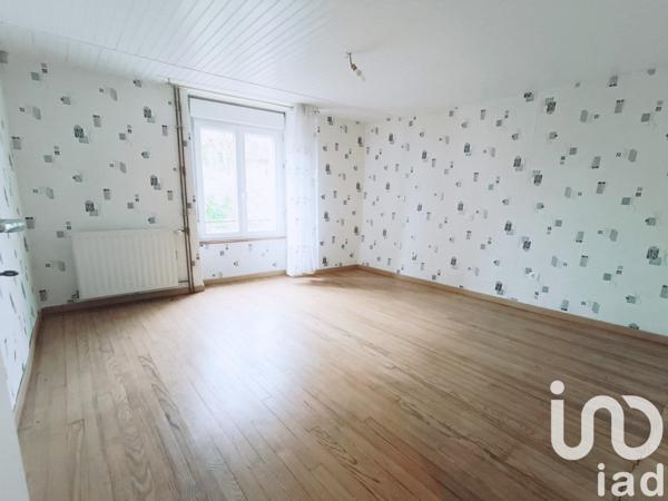 Maison de campagne 4 pièces de 132 m² à Voisey (52400)