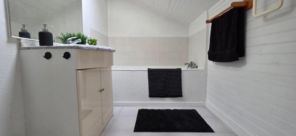 Maison ancienne 3-5 chambres sur terrain 745m²