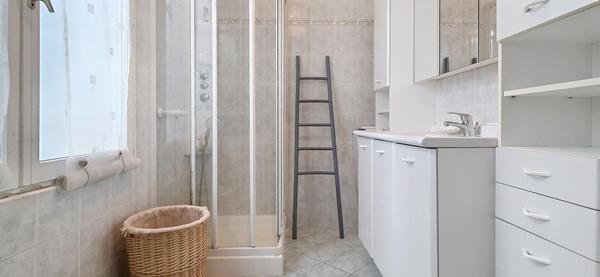 Maison ancienne 3-5 chambres sur terrain 745m²