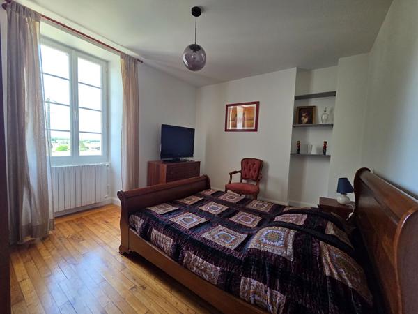 Maison 11 pièces 308 m2