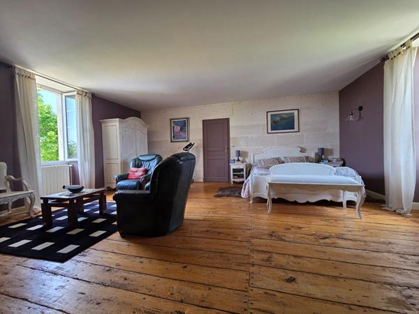 Maison 11 pièces 308 m2
