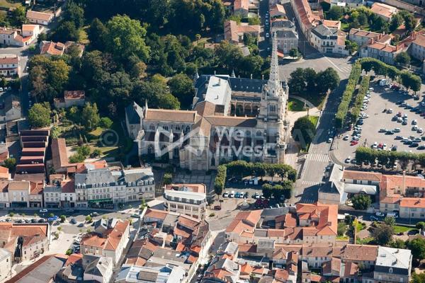 À vendre – Terrain à bâtir de 332 m² viabilisé à Luçon (85400)