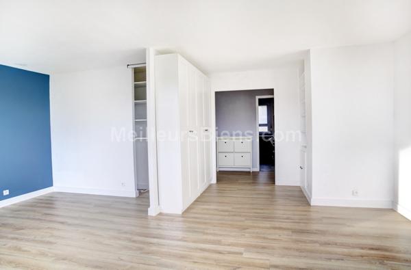 APPARTEMENT QUARTIER BRANCAS EN PARFAIT ETAT AVEC VUE ET BALCON SUD