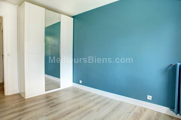 APPARTEMENT QUARTIER BRANCAS EN PARFAIT ETAT AVEC VUE ET BALCON SUD