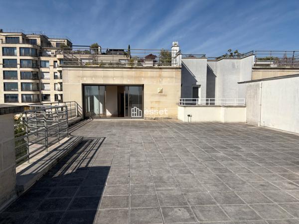 Location Appartement 7 pièces 207 m² - Levallois-perret 92300