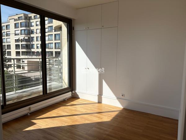 Location Appartement 7 pièces 207 m² - Levallois-perret 92300